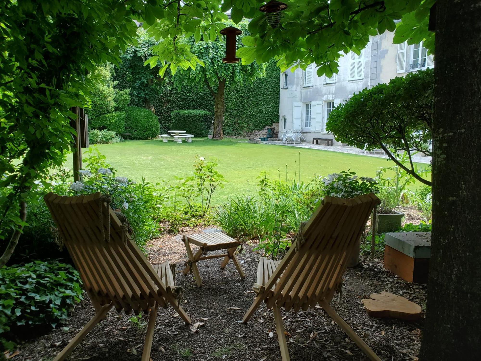 Logis Des Tourelles Bed & Breakfast Cognac Exterior photo